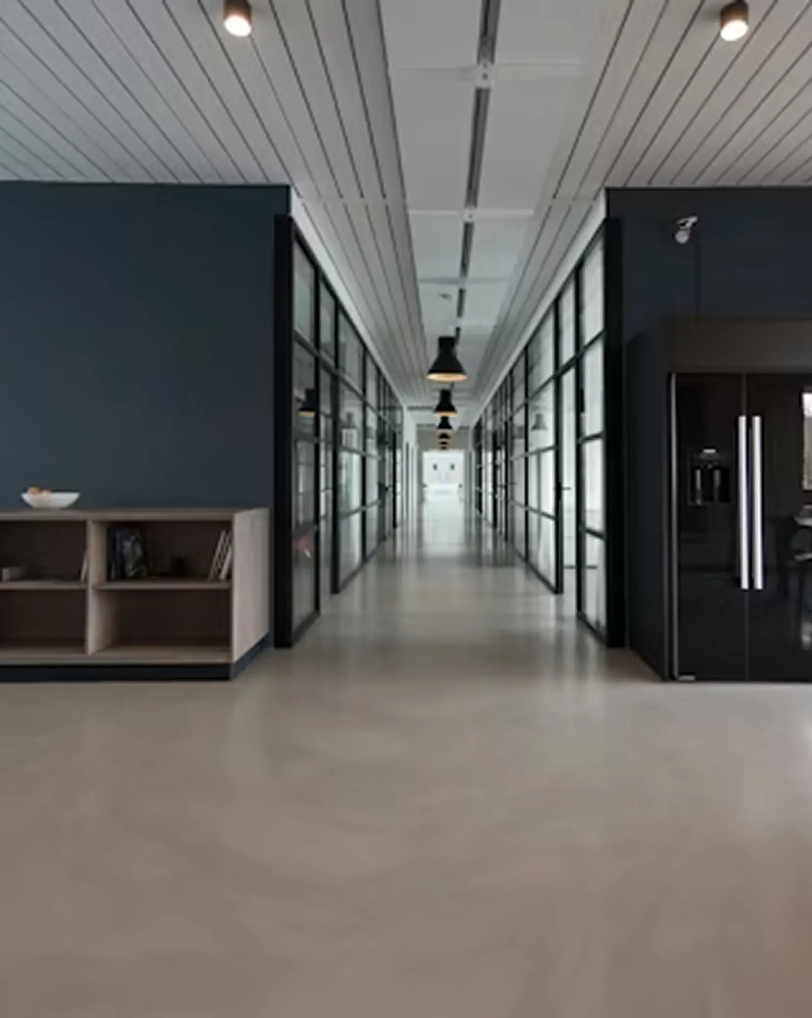 Offices & commercial interiors