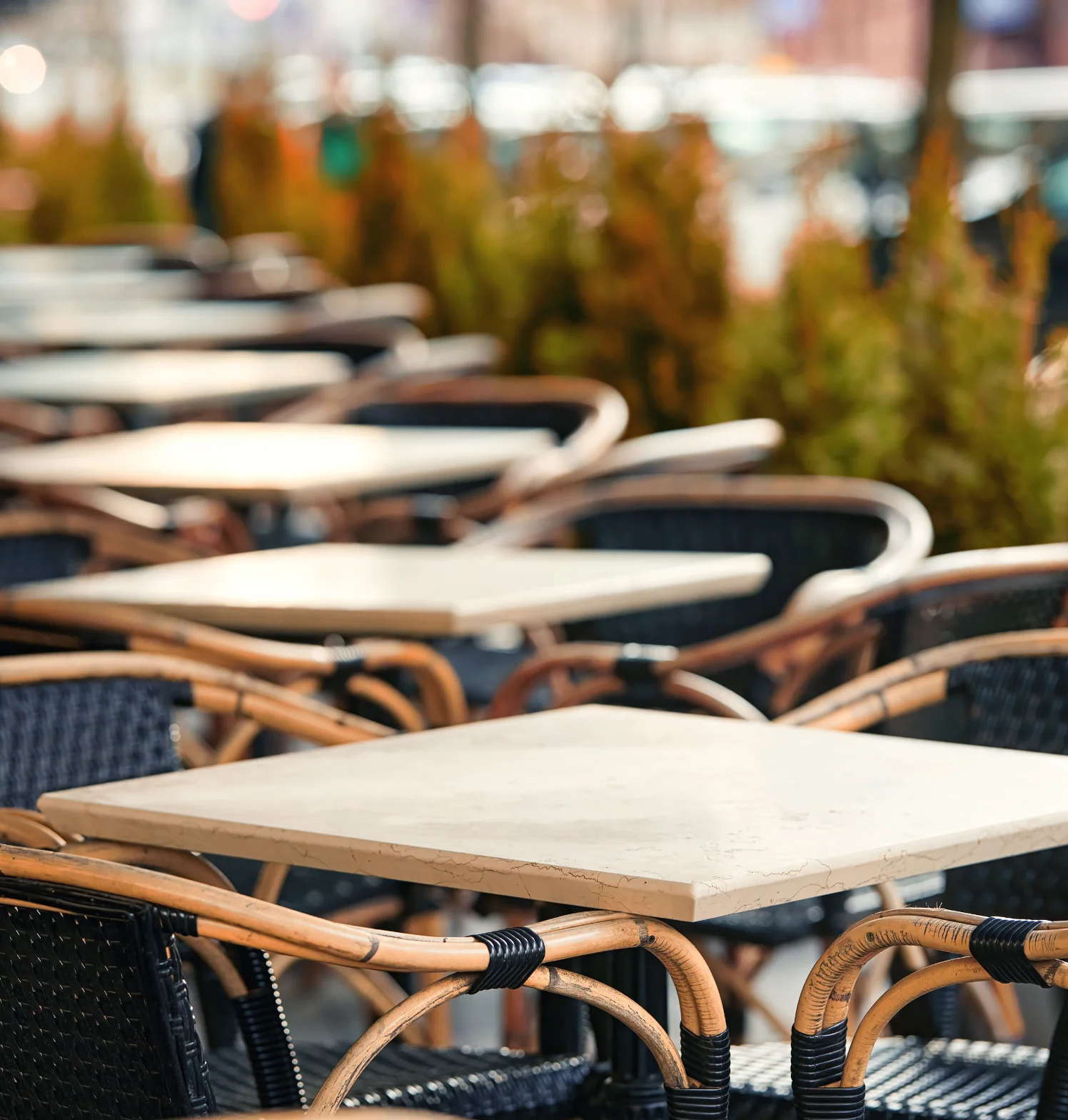 The Best Outdoor Furniture Surfaces That Make the Whole Space Work Better